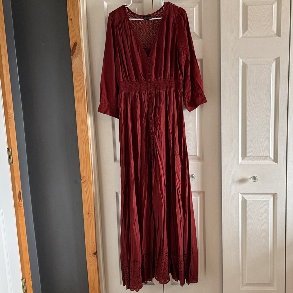 Shyanne Burgundy Maxi Dress